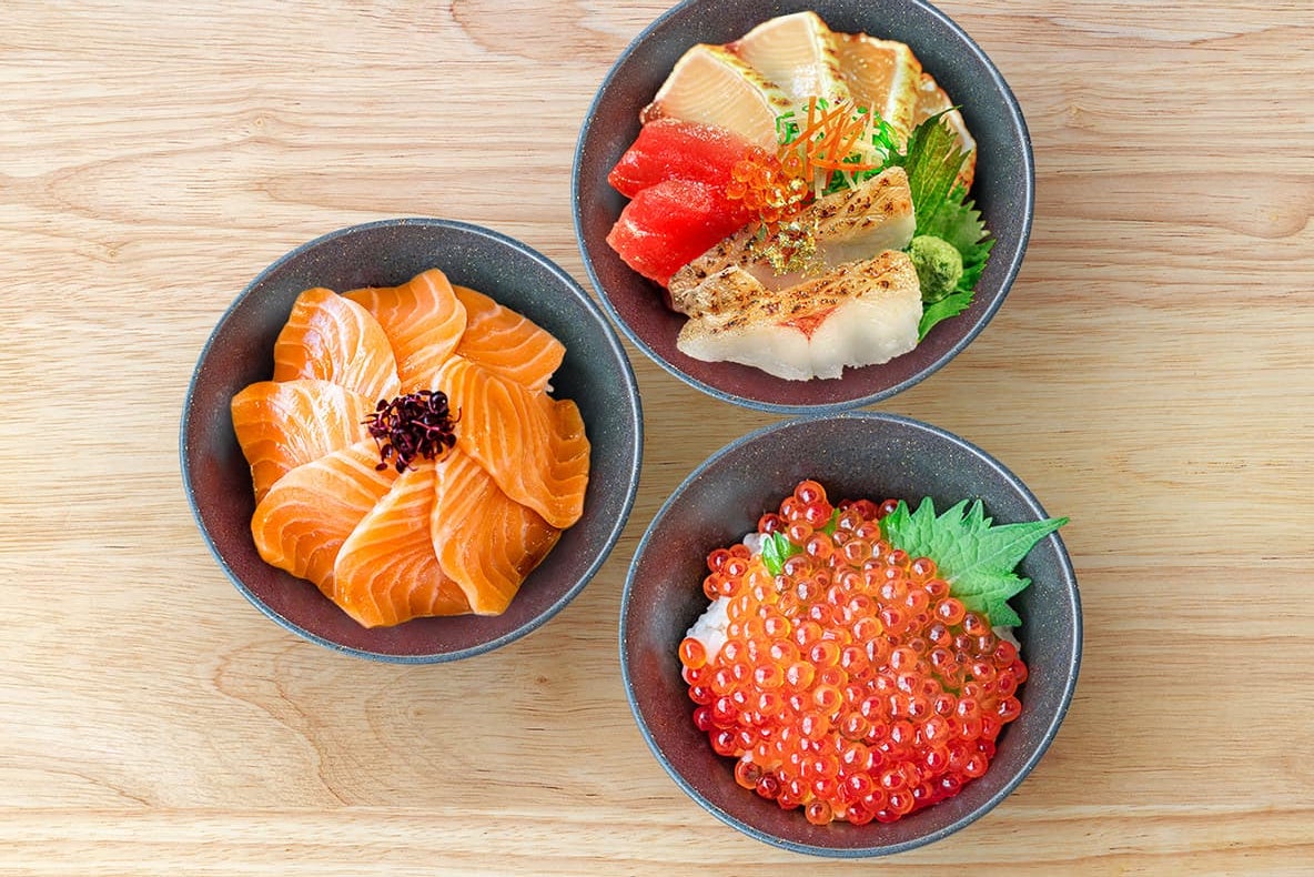 世界・日本各都市の創作料理を提供