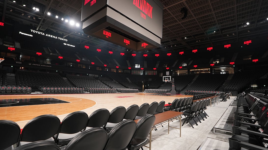 ベンチサイド1列