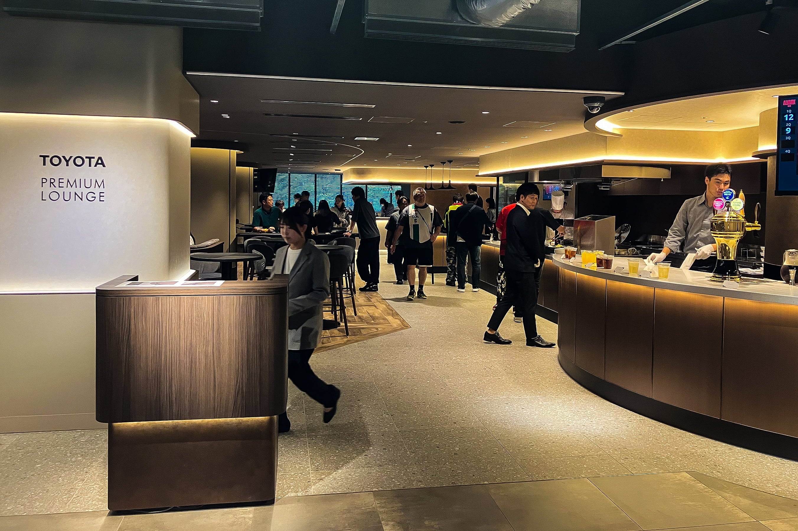 TOYOTA プレミアムラウンジ】ホスピタリティ サービス｜アルバルク東京